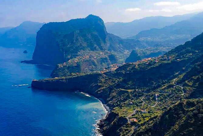 4x4 Jeep Tour to East & Northeast of Madeira - Stop 2: Pico do Arieiro, 1,818 meters, and the big-card view