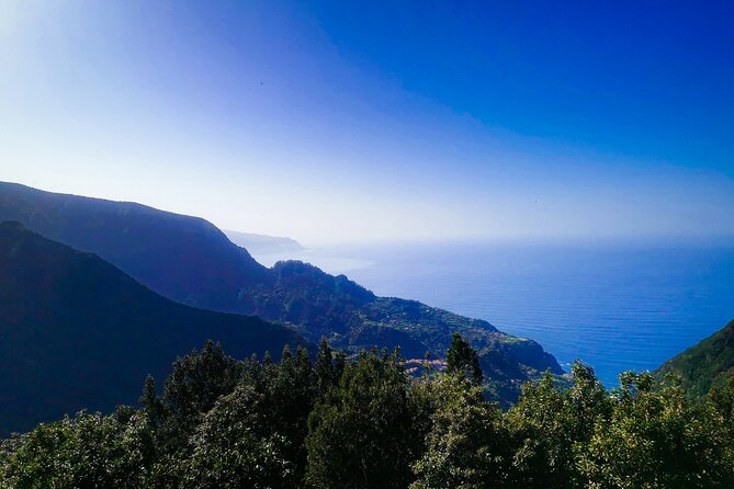 4x4 Jeep Tour to East & Northeast of Madeira - Off-road adventure on old royal paths near Laurissilva
