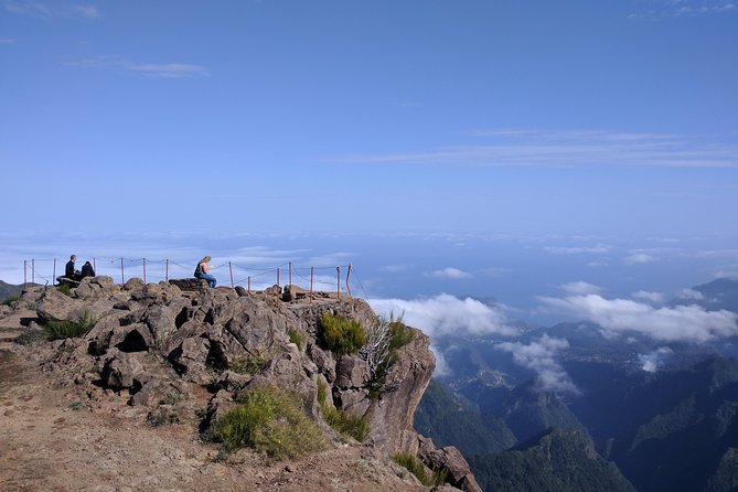 Arieiro Peak, Santo Serra, Cristo Rei in Open Roof 4x4 Experience - Pico do Arieiro, 1,818 meters up for high-altitude panoramas