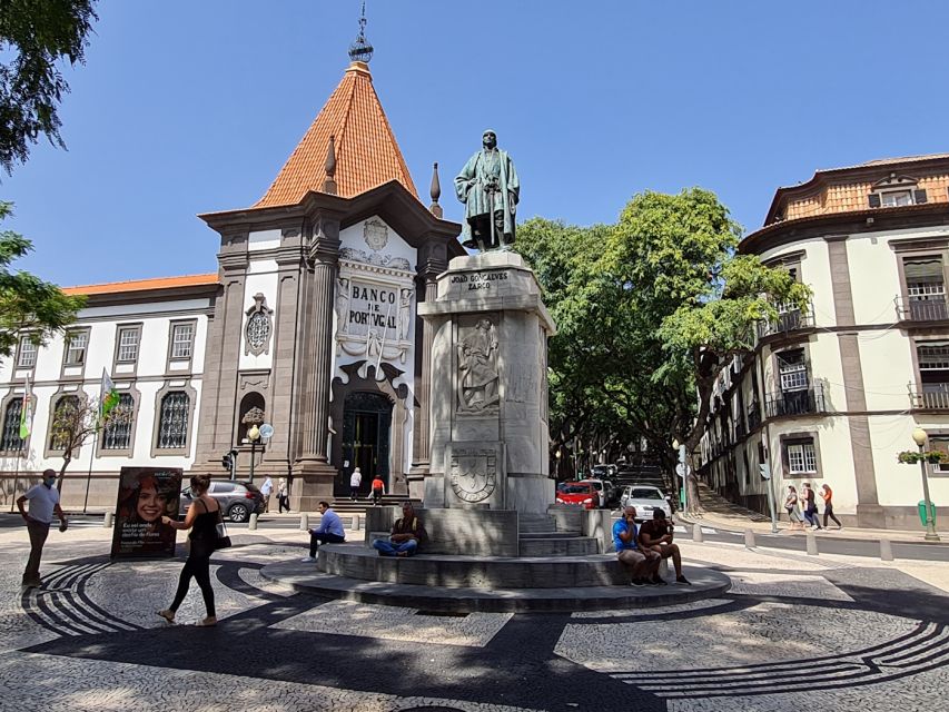 Audio Guide Citywalk Funchal for Cruise Guests - Starting at the Port, Following the Waterfront to the City Center
