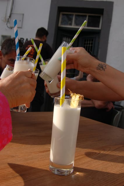 Bar hopping Tour & Poncha Workshop - Funchal - Madeira wine tasting: fortified wine with staying power