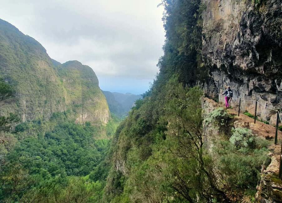 Caldeirão Verde: Queimadas PR9 Transfer and Self-Guided Hike - Price and value: is $38 a good deal for a transfer plus self-guided route?
