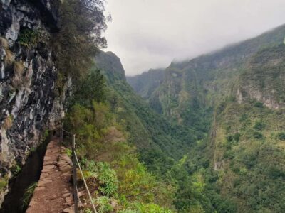 Queimadas PR9 Transfer and Self-Guided Hike