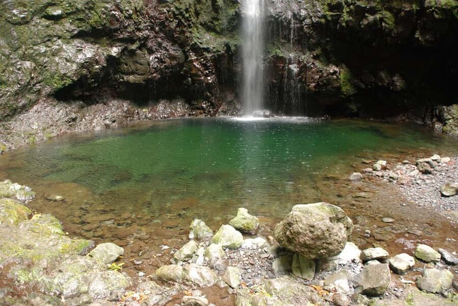 Caldeirão Verde: Queimadas PR9 Transfer and Self-Guided Hike - What to pack: the gear that keeps you comfortable in wet forest conditions