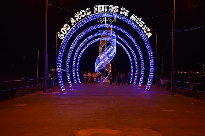 Christmas Lights Tukxi Tour (price per tukxi - up to 5 people) - Key highlights before you go