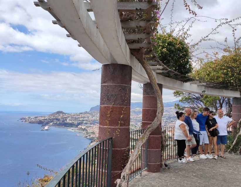 Cristo Rei & Garajau Tuk-Tuk Tour - Miradouro das Neves: the quick photo stop that rounds out the loop