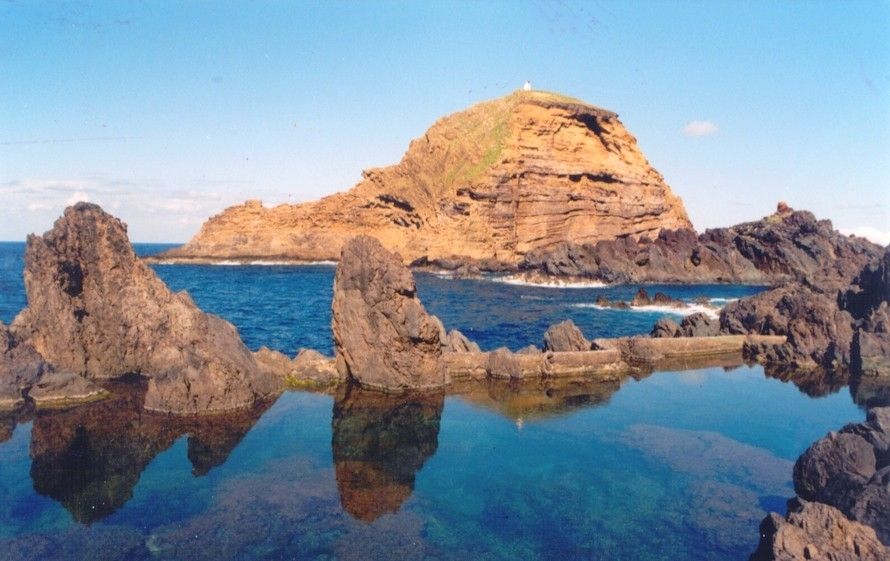 Discover Madeira: Full-Day Tour to Porto Moniz - Cabo Girão sea cliff: the big payoff for your day