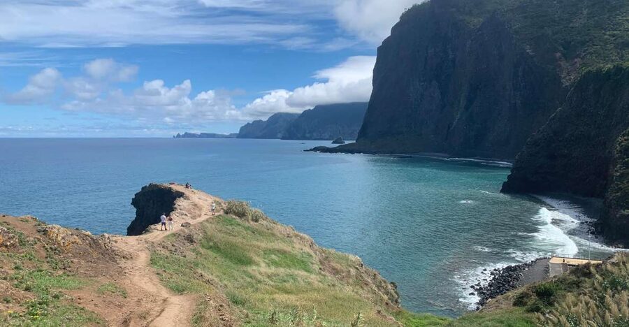 East Tour: Classic jeep tour to East Madeira - Santana - Who should book the East Tour to Santana, and who should skip it