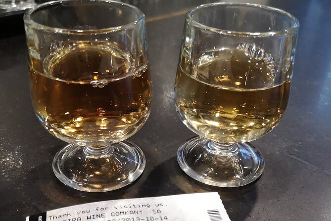 Eating Madeira! Wine & Food Tour in Funchal - Meeting in São Martinho, finishing in Zona Velha