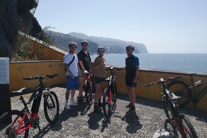 Electric Bike Tour in Northern Madeira - Stop 1, Arco de São Jorge: Pier to Pebble Beach to Viewpoint