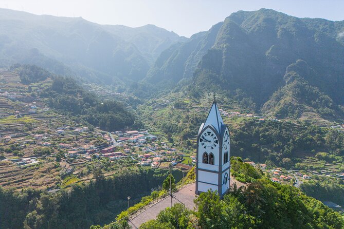 Fanal & Porto Moniz - West Madeira Tour - Eira da Achada lookout: short visit, strong photo payoff