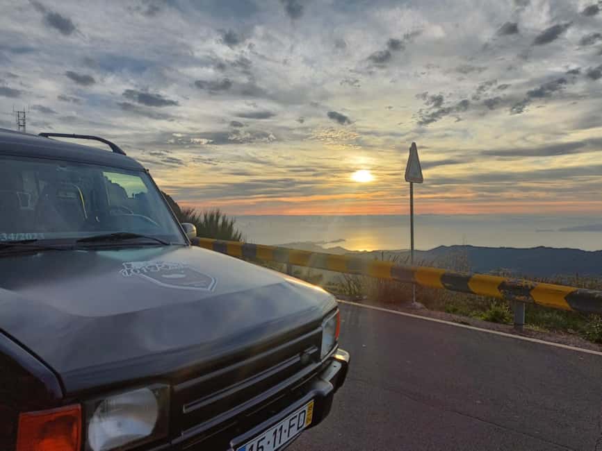 From 0 to 1818 meters to Pico do Arieiro Sunrise - What to bring for Madeira altitude and wind
