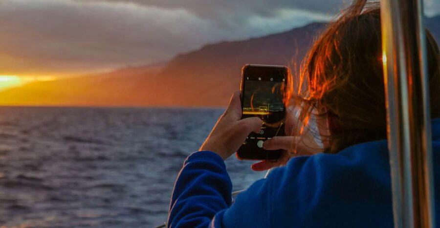From Funchal: Cabo Girao Sunset Cruise on Luxury Catamaran - Boarding in Funchal: Marina Nova do Funchal, Cais 8