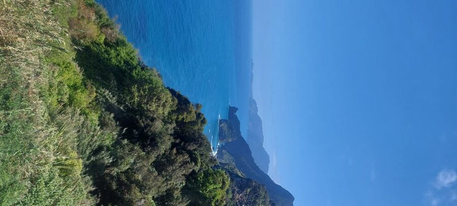 From Funchal: Pico Do Arieiro and Santana Full-Day 4x4 Tour - Pico do Arieiro at 1818 m: The Viewpoint That Anchors the Whole Day