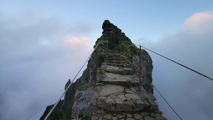 From Funchal: Transfer to Pico do Arieiro & Pico Ruivo Trail - The 5-hour hike between the two peaks: pacing, stairs, and views