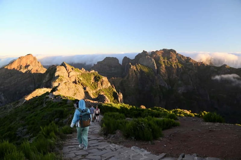 From Funchal: Transfer to Pico do Arieiro & Pico Ruivo Trail - When the main route is closed: the PR3 backup and other workarounds