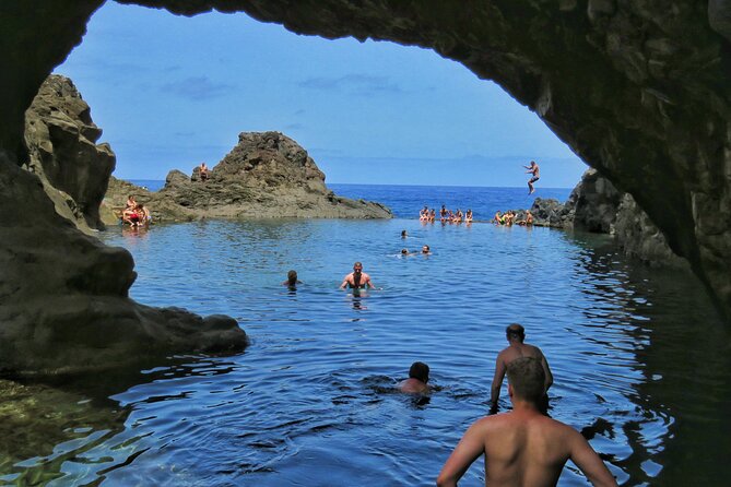 Full Day Private 4x4 Tour in West Madeira with Local Guide - Price and logistics, what you really get for about $505 per group