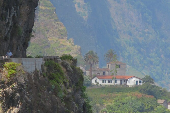 Full Day Santana Wonders and Northeast 4WD Experience - Stop by Stop: Sao Vicente, Ponta Delgada, Boaventura, and Arco de São Jorge