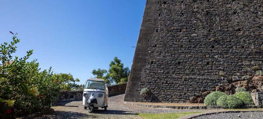 Funchal : 1 hour City Tour by Tuk-Tuk - Who should book this tuk-tuk tour, and who should skip it