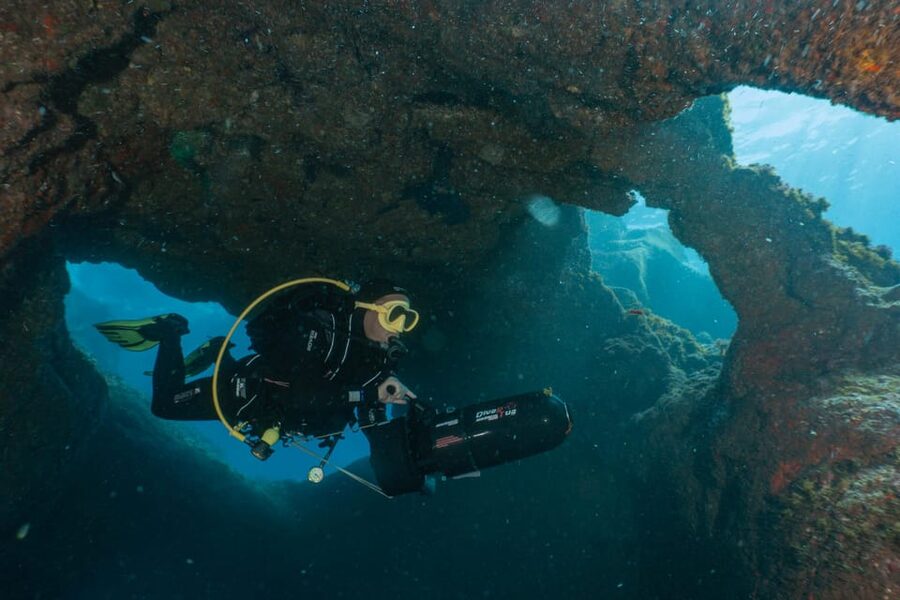 Funchal: DPV- Scooter Dive Adventure - Small Group of 2: Why This Matters Underwater