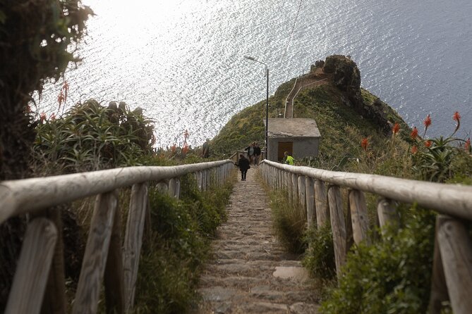 Funchal highlights 5h Private Tour in Madeira - Stop 5, Câmara de Lobos: fishing-town calm and a Churchill link