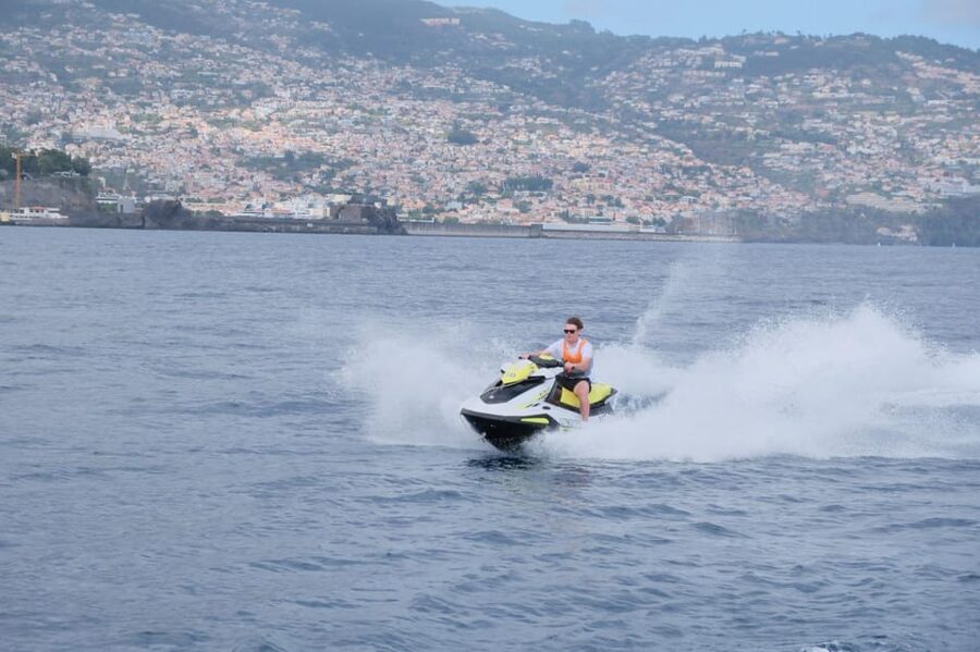 Funchal: Jet Ski Circuit - Languages, Group Size, and How to Feel Confident