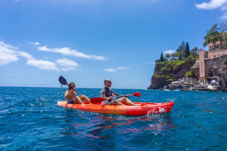 Funchal: KAYAK Rental or Guided tour with snorkeling - Finding the Madeira Divepoint at Pestana Carlton, Sea Level Access