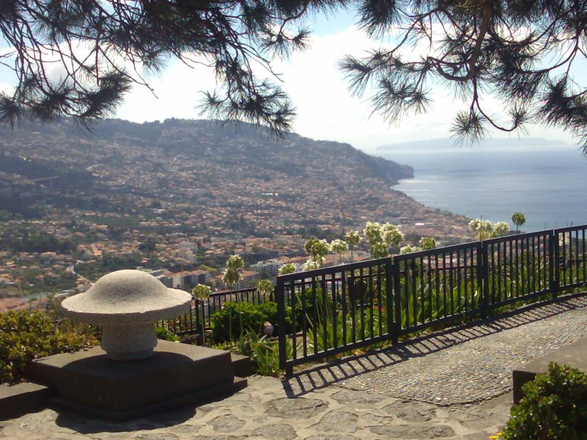 Funchal: Nuns Valley Half Day Tour - Pico dos Barcelos, a fast way to get oriented over Funchal