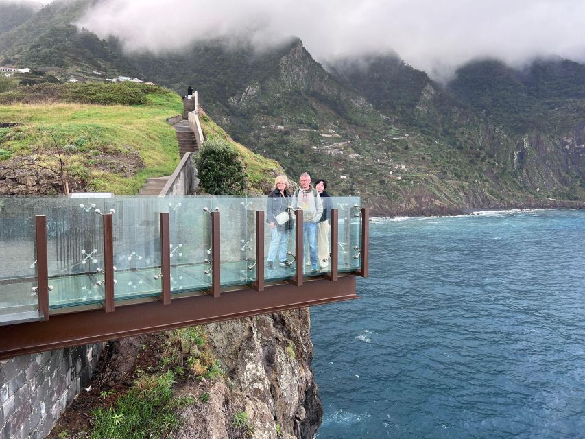 Funchal: Pico do Areeiro, Caniçal, Santana Jeep Safari Tour - Your 8-hour East Madeira route from Funchal (and why the small group matters)