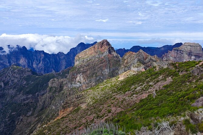Funchal: Pico do Arieiro to Santana and Ponta de Sao Lorenco - Santana for Lunch: Traditional Houses and a Slower Rhythm