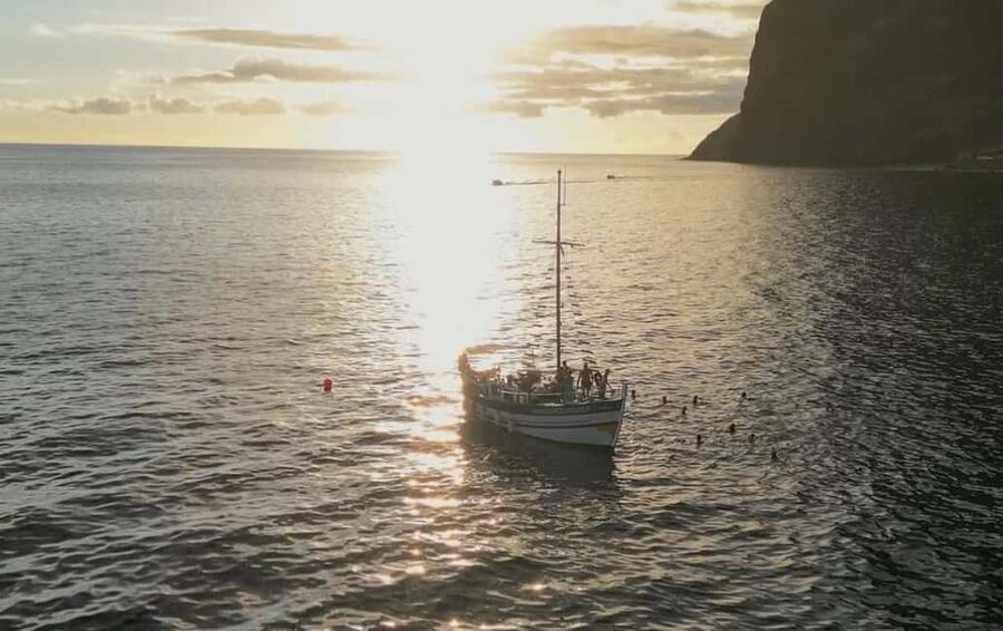 Funchal: Sunset Tour on Traditional Madeiran Boat w/ Drinks - The 3-hour experience, and how to pace yourself for a good evening
