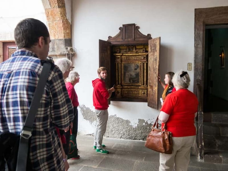 Hidden Funchal: Stories & Secrets Tour - What to bring, what to wear, and the walking reality