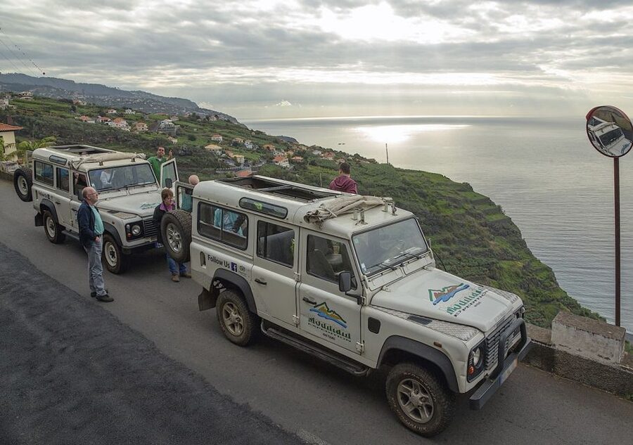 Madeira: Amazing West - Porto Moniz - Ponta do Sol Photo Stop: A Quick Warm-Up Over the Coast