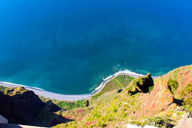 Madeira Best of the West Day Tour - Porto Moniz: your lunch window and natural pool time