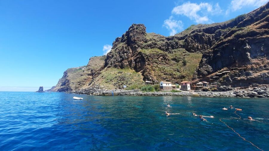 Madeira: Boat Trip with Lunch, Drinks, and Hotel Transfer - The crew matters more than you think
