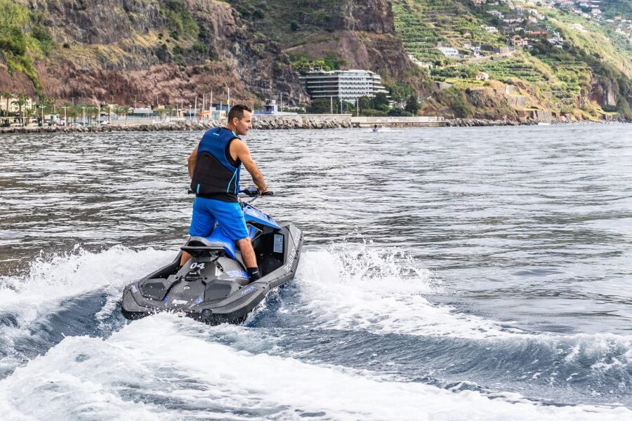 Madeira: Calheta Jet Ski Rental - Calheta Jet Skiing on Madeira: Speed With 580-Meter Coast Views