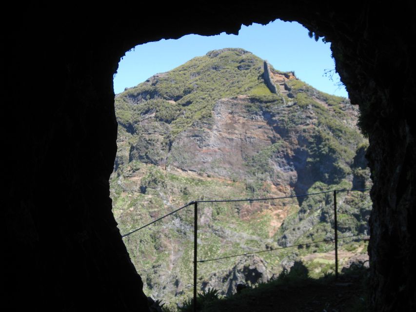 Madeira: Full-Day Pico Ruivo / Achada do Teixeira Walk - Guide Style and Pace, From Clear Info to a Funny Tim