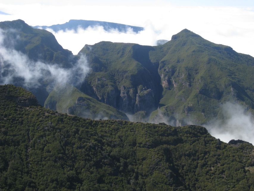 Madeira: Full-Day Pico Ruivo / Achada do Teixeira Walk - What’s Included, What’s Not, and Your Smart Prep List