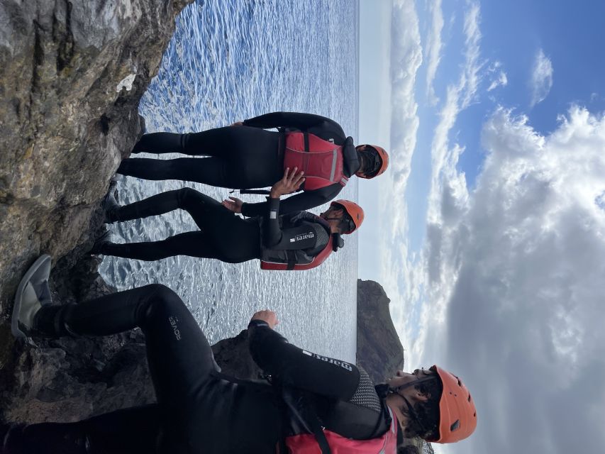 Madeira: Garajau Coastal Hike and Cliff Jumping - Meeting at Lokoloko Madeira: Where Your Gear Day Starts