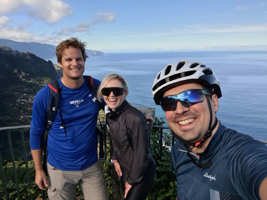 Madeira: Guided E-bike Tour of the North Coast - Tunnel Crossing to Arco de São Jorge in the Santana Region