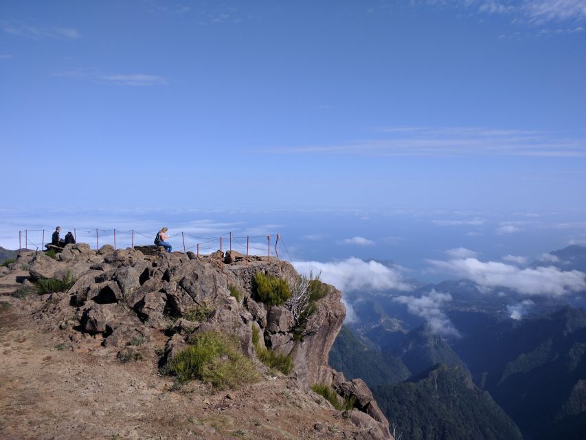 Madeira: Jeep tour Pico Areeiro, Santa Cruz and Cristo Rei - Cristo Rei Monument Viewpoint: A 1927 Stop With Panoramic Payoff