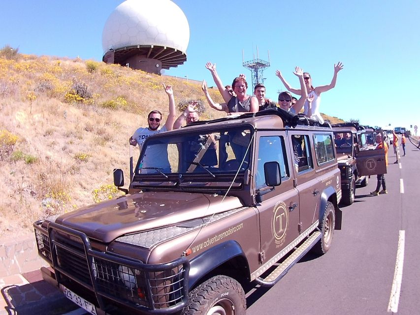 Madeira: Jeep tour Pico Areeiro, Santa Cruz and Cristo Rei - Pickup in Funchal, Then Straight to the View from Largo do Miranda