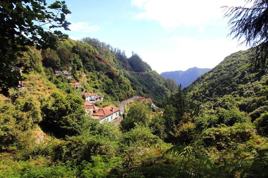 Madeira: Late East Tour with Pico do Areeiro Views - Key things that make this Late East tour worth your time
