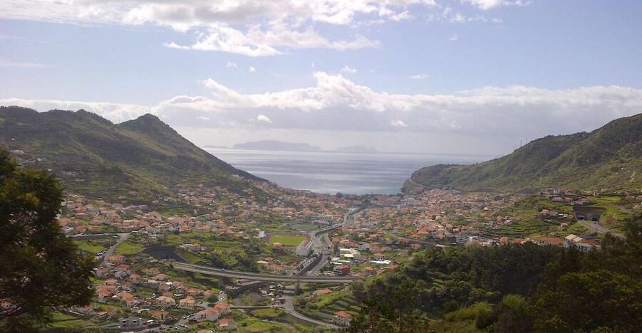 Madeira: Maroços Landscapes 2.5-Hour Guided Walk - The 9 km, easy trail along Levada dos Maroços
