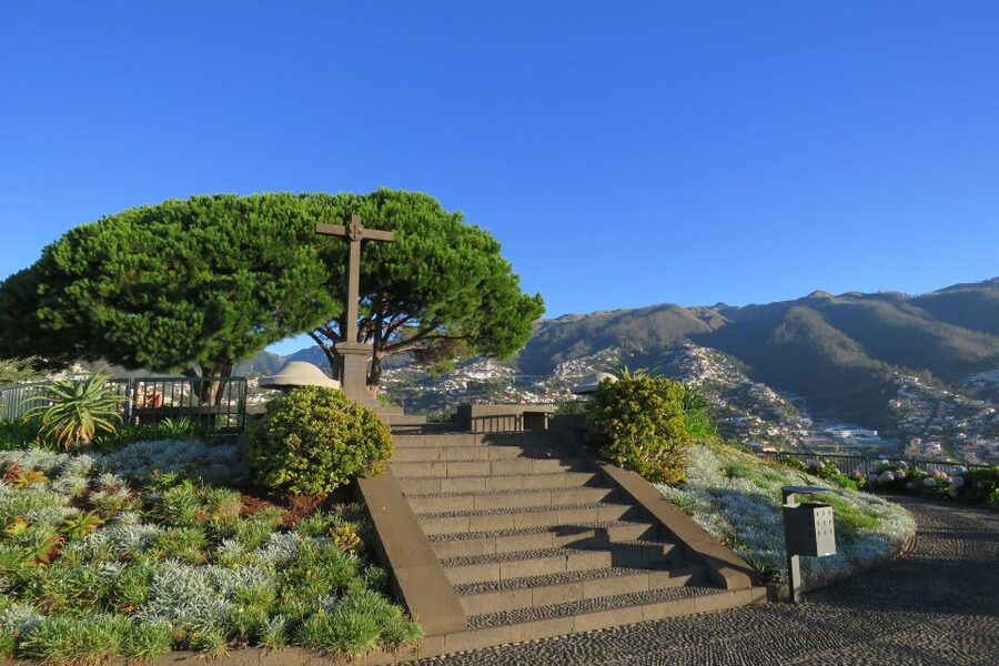Madeira : Nun's Valleys and Pico Areeiro 4X4 Tour - Key highlights you’ll feel in real life
