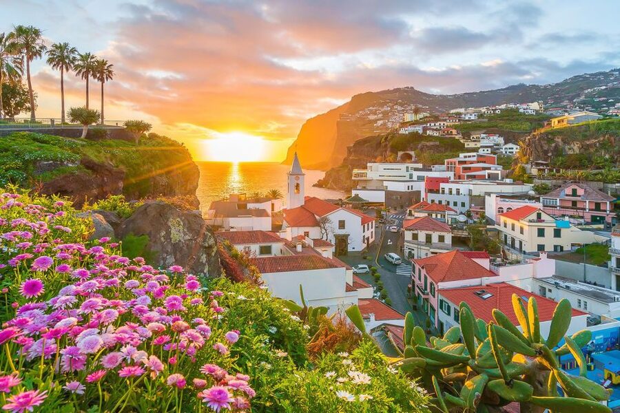 Madeira: Nuns Valley Half-Day Tour - Câmara de Lobos, Churchill, Poncha, and Watching Fishermen Do Their Thing