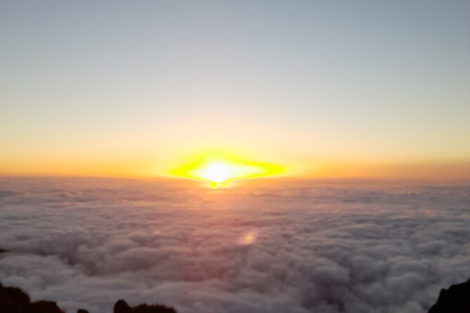 Madeira Pico do Arieiro Sunrise Tour - Why the Pico do Arieiro sunrise timing feels different