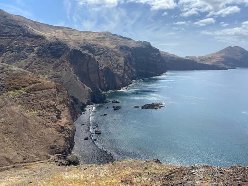 Madeira: PR8 -Ponta de São Lourenço Natural Reserve Transfer - Weather reality: wind, rain gear, and muddy starts