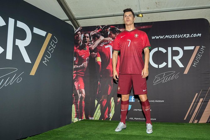 Madeira: Private Cristiano Ronaldo Tour with CR7 Museum - Meeting Outside the Cruise Pier, Then Jumping Right Into the Story
