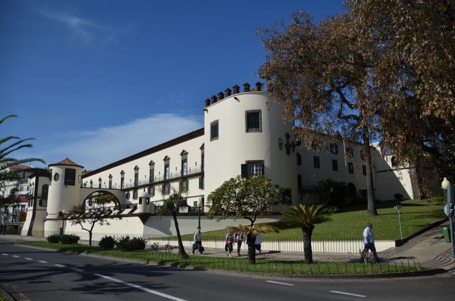 Madeira: Private Funchal City Tour in a Tukxi - Museums and the Old Convent in São Pedro: Quinta das Cruzes + Santa Clara